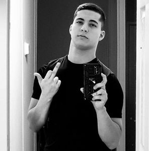 Meet your Posher, Albenis